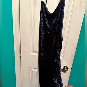 Dark Blue Bodycon Velvet Dress